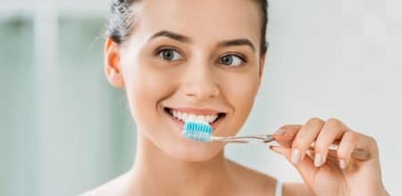 What to Avoid to Maintain Healthy Teeth and Gums