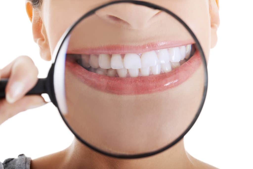 5 New Year’s Resolutions for Healthy Teeth and Gums