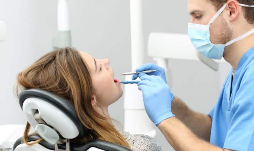 Patient meets with Jupiter Dentist at Riverbend Family Dentistry for Dental Treatment.